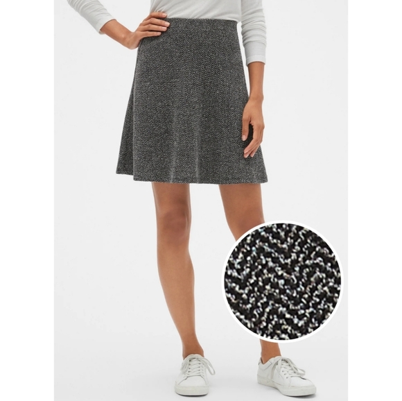 FINAL SALE 🆕🌿gap SKIRT🌿 - Picture 1 of 8